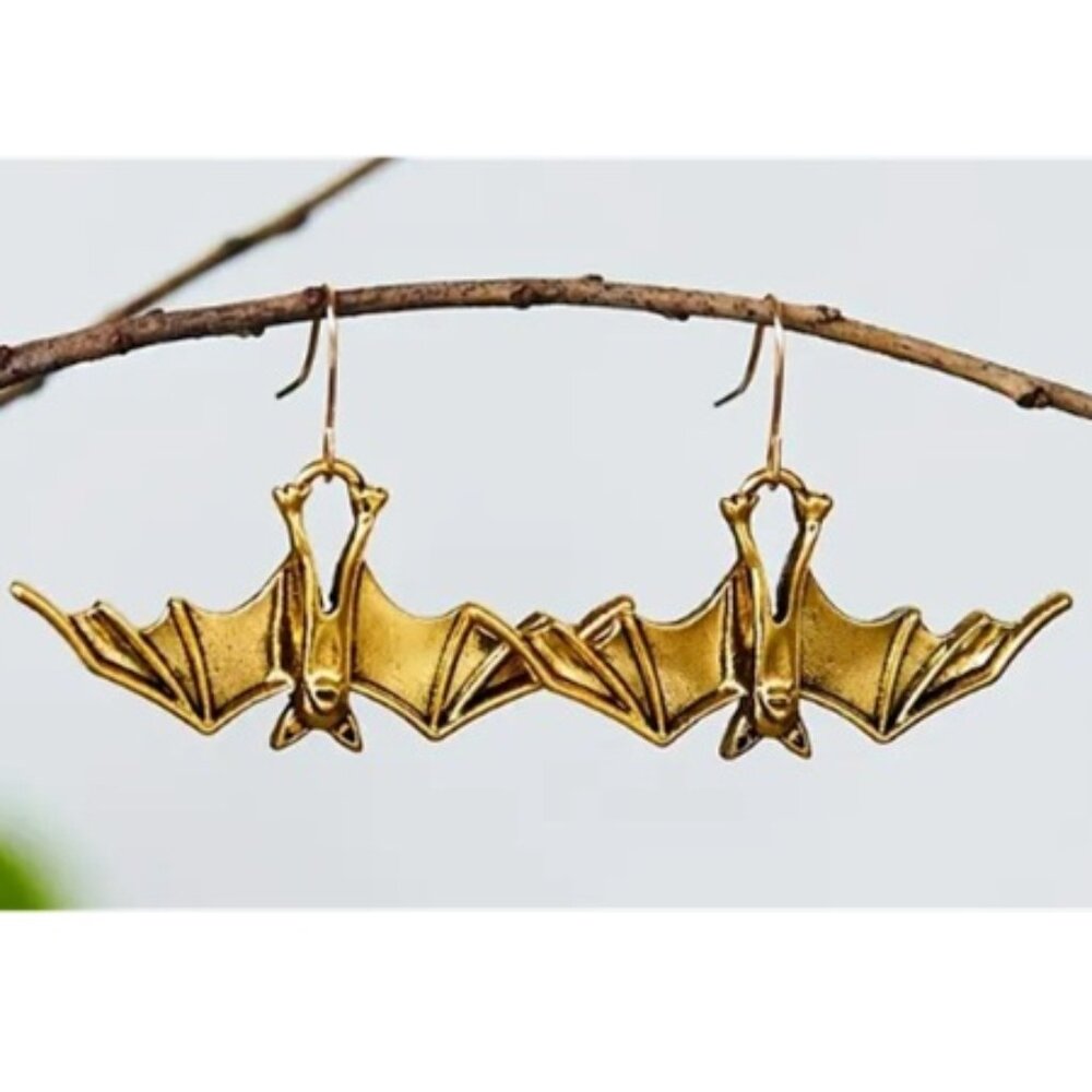 Vintage-Gold EP Bat Dangle Earrings Gothic Halloween, All Hallows Eve, Samhain
